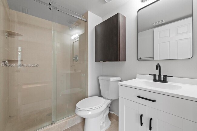 Building Photo - 3586 N University Dr