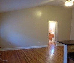 Primary Photo - 1626 W Estes Ave