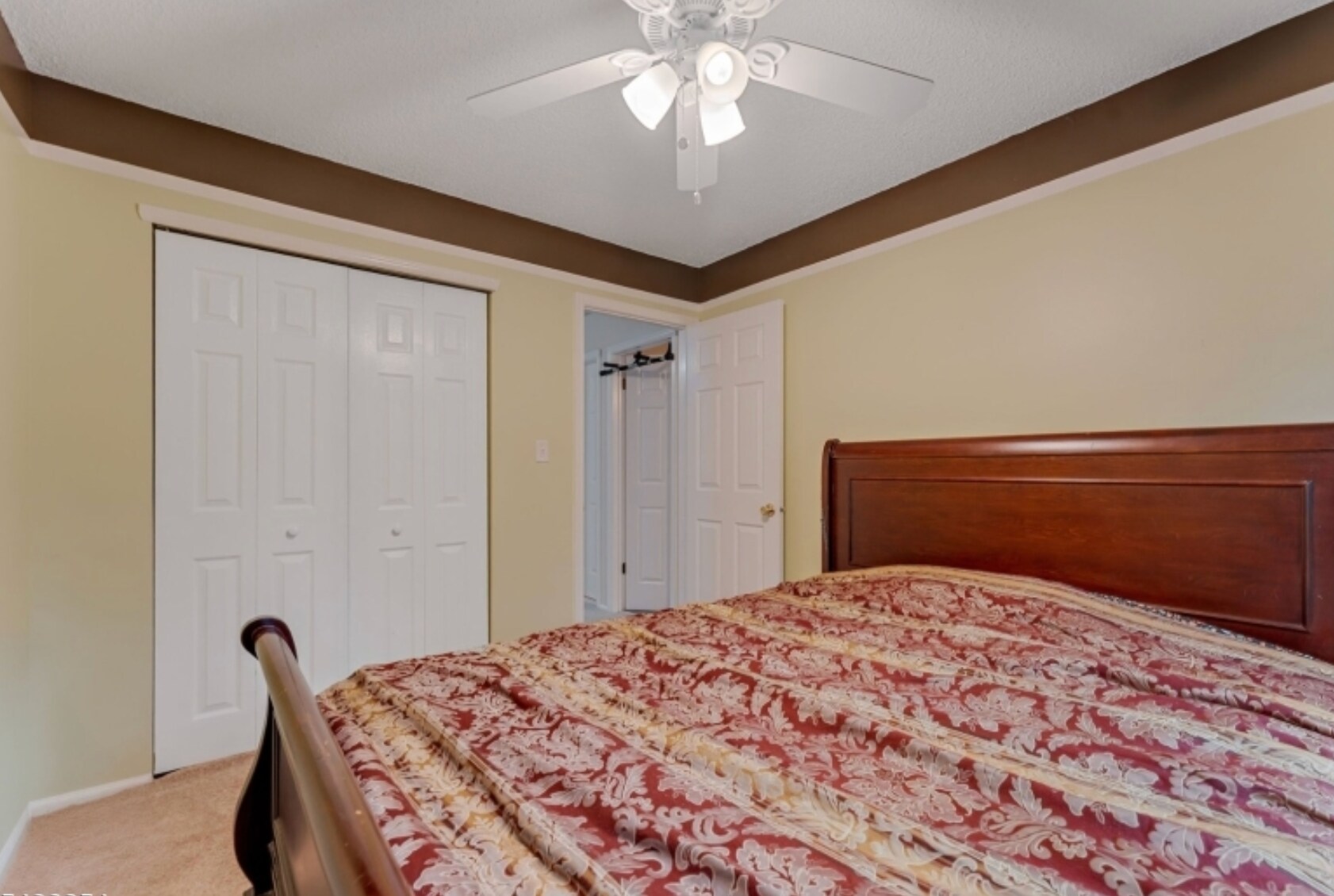 Building Photo - 403 Red Crest Ln