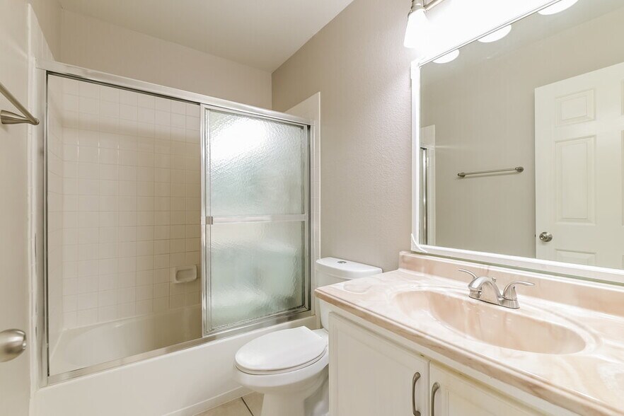Building Photo - 827 Harbor Beach Ct
