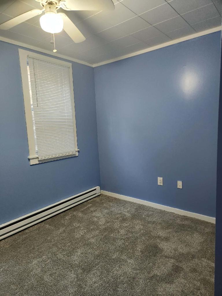 Bedroom - 607-615 Main St