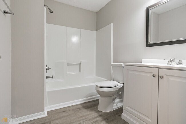 Building Photo - 1605 Sugar Plum Dr SW