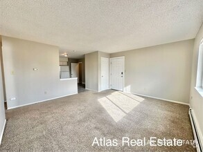 Building Photo - HAVE YOU SEEN THE VIRTUAL TOUR?!