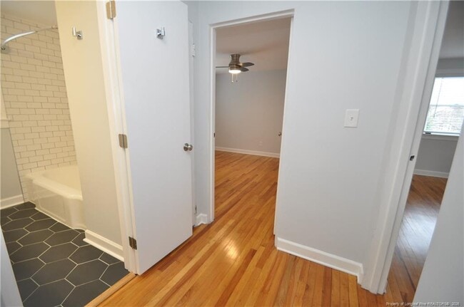 Building Photo - 1008 Nichols Dr