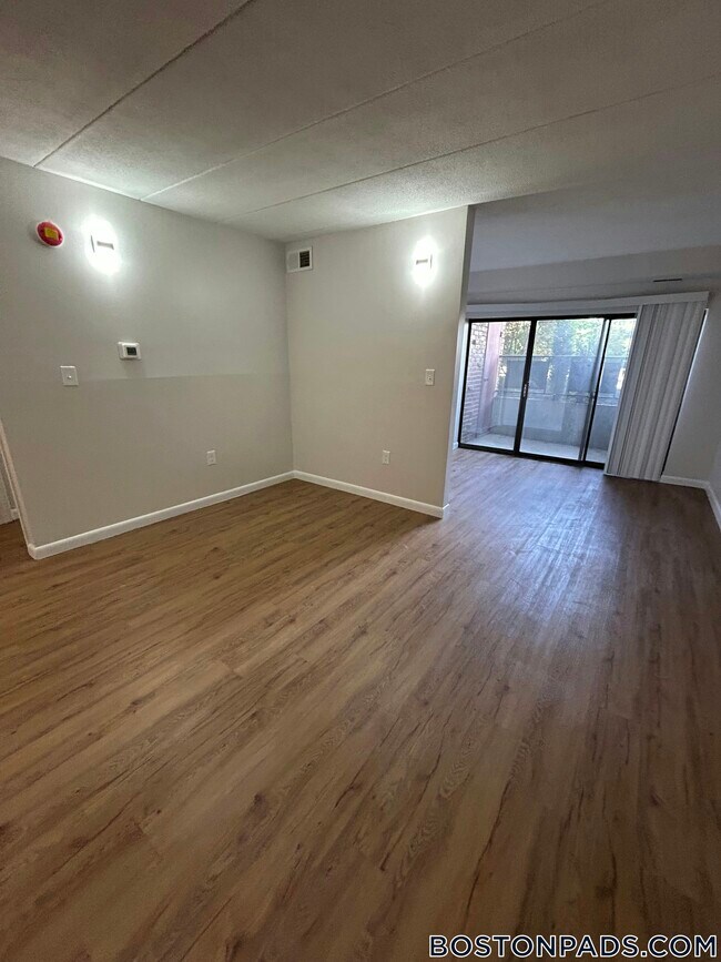 Building Photo - 30 Normandy Ave