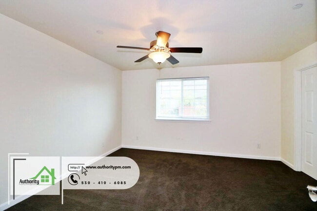 Building Photo - 671 Mission De Oro Dr