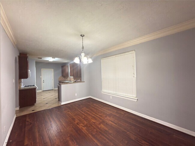 Building Photo - 10906 Panther Ct