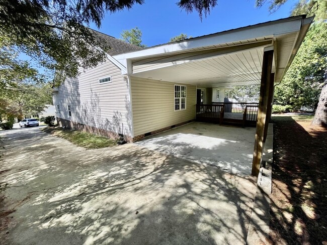 Building Photo - 160 Hunters Ridge