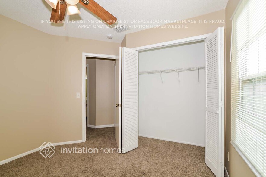 Building Photo - 1233 Ashworth Dr