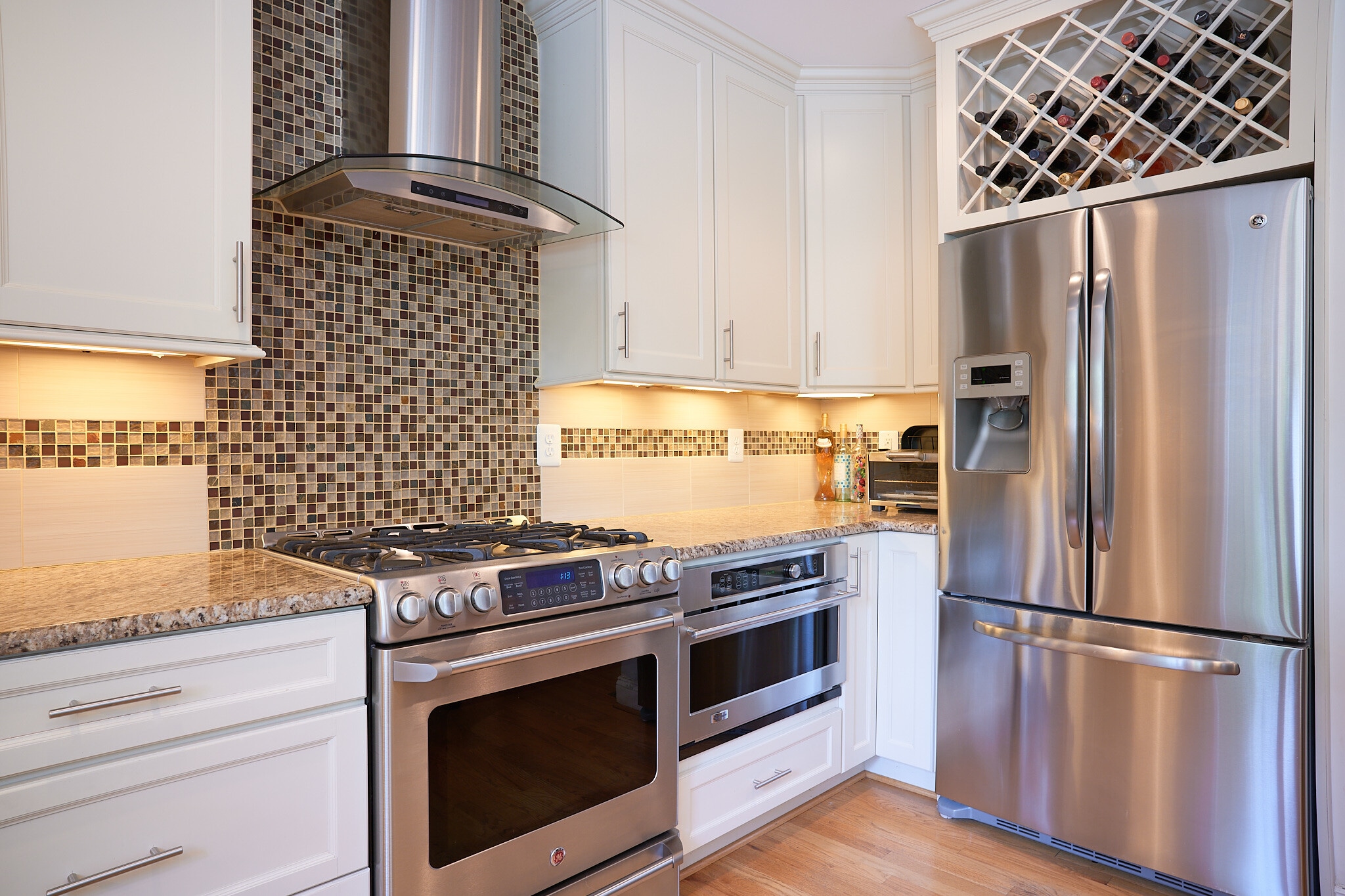 Kitchen - 5936 3rd St N