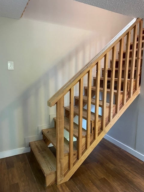 Building Photo - 736 Echles St