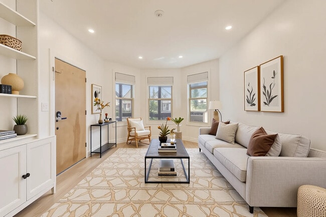 Building Photo - 2312 N Kedvale Ave