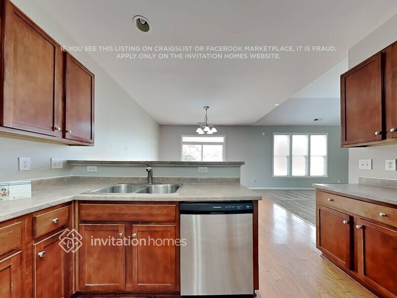 Building Photo - 170 Plott Hound Dr