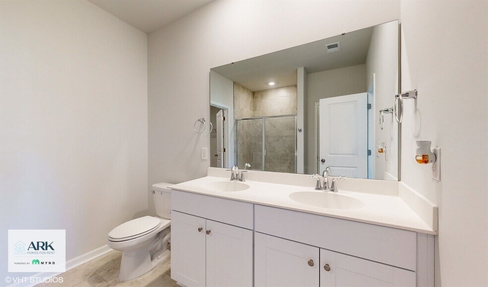 Building Photo - 163 Barwick Dr NW