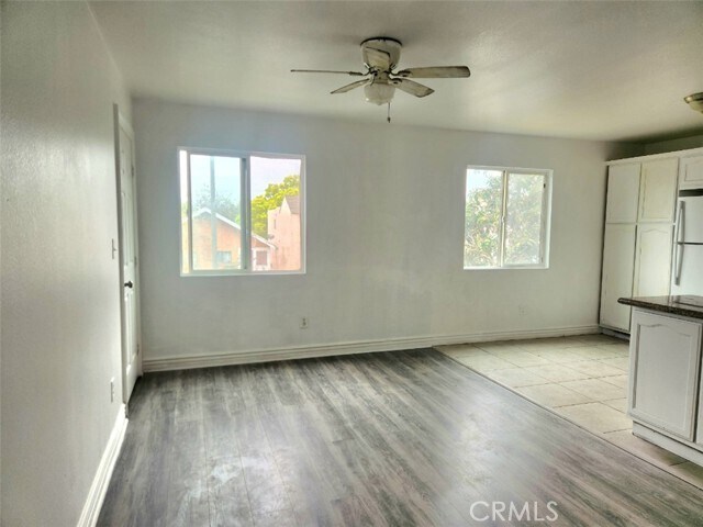 Primary Photo - 406 56th St