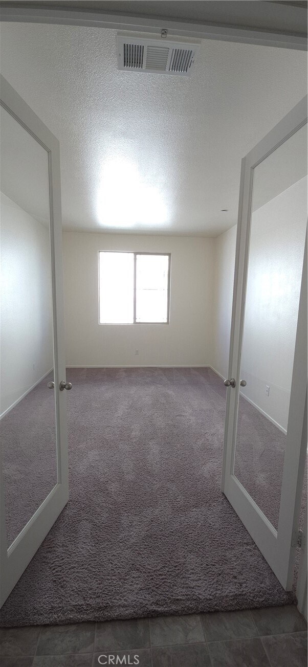 Building Photo - 3012 Sawmill Dr