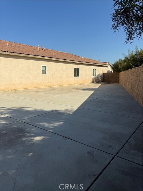 Building Photo - 6840 Sunsight Wy