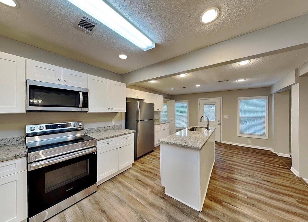 Building Photo - 459 Utoy Cir SW