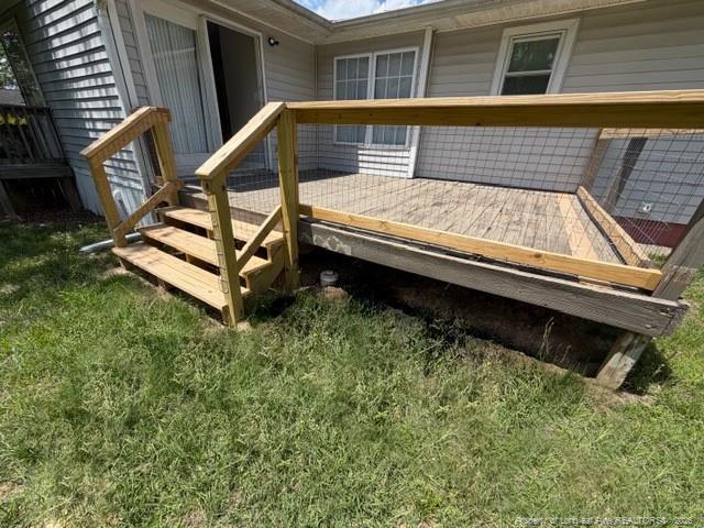 Building Photo - 909 Sandalwood Dr