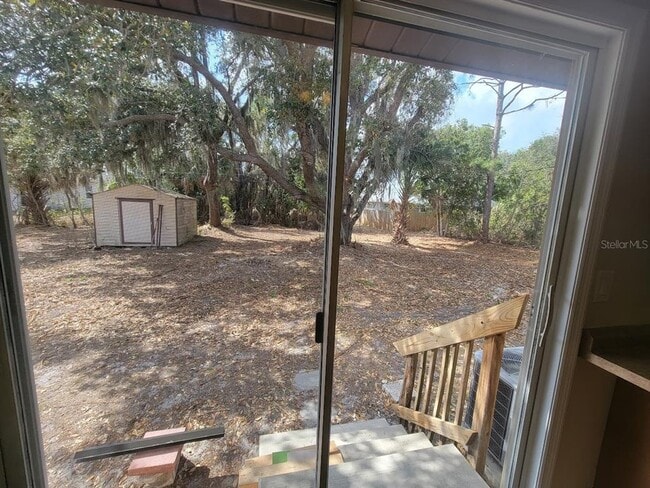 Building Photo - 1099 Riggs St