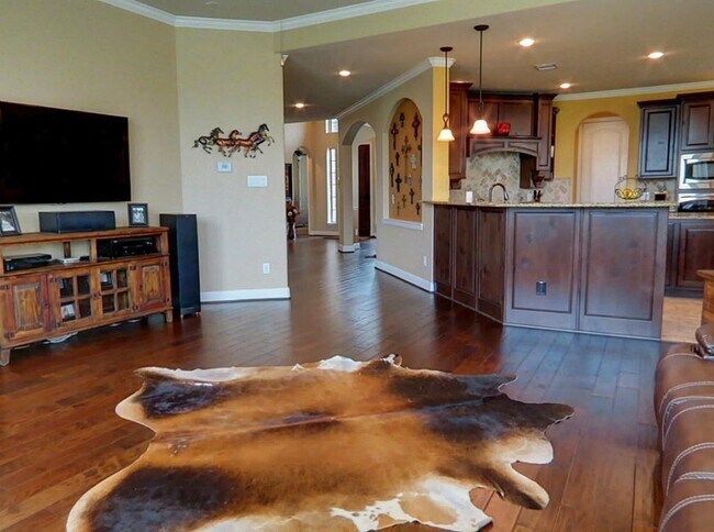 Building Photo - 28534 Hunters Shore Dr