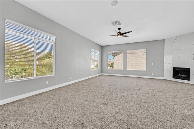 Building Photo - 8864 La Manga Ave