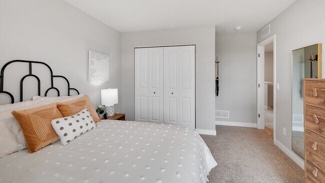Building Photo - 12726 Ashbury Dr
