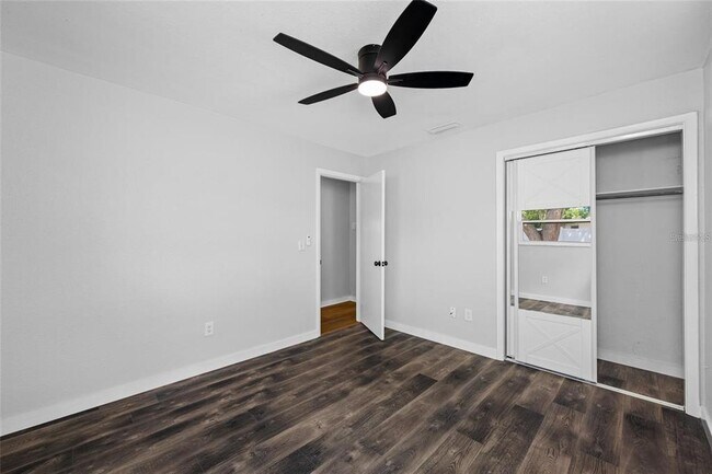 Building Photo - 1411 39th Ave N