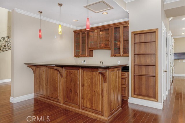 Building Photo - 9772 Crestview Cir