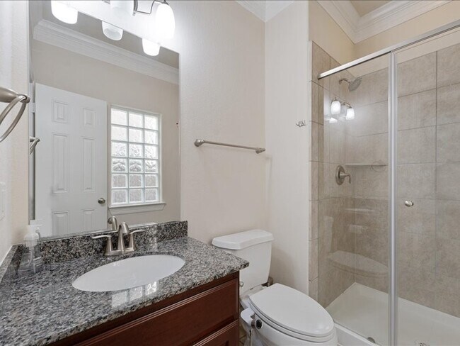 Building Photo - 5502 Lunia Ln