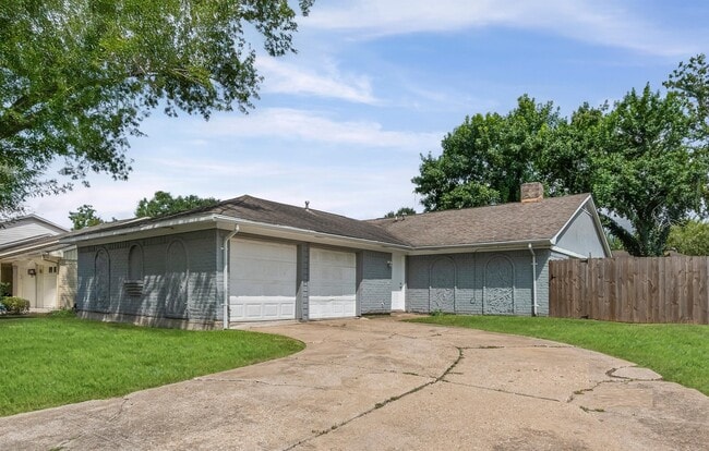 Primary Photo - 6610 Rockergate Dr