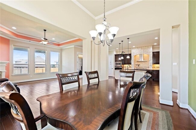 Building Photo - 4411 Caldwell Palm Cir