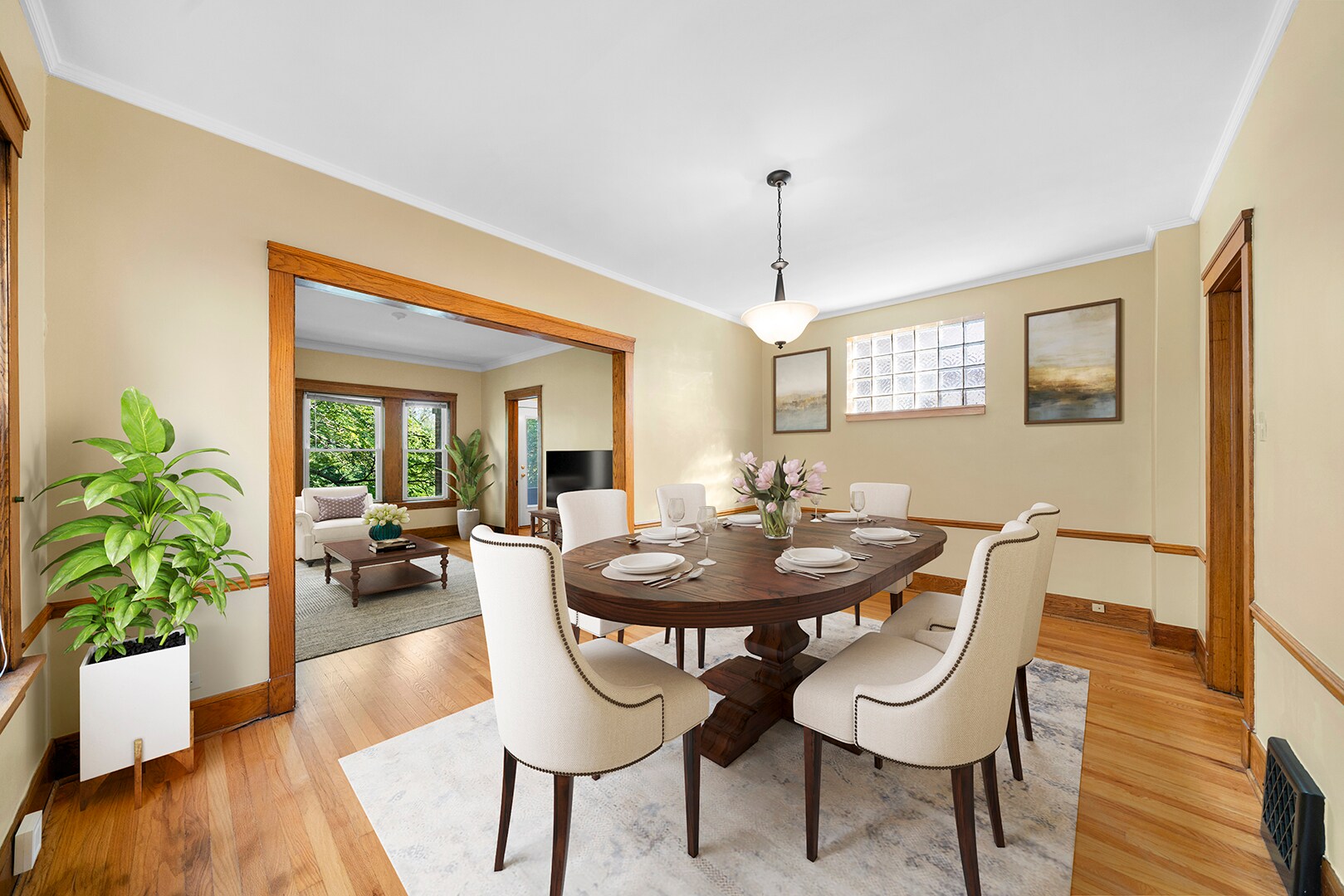 Dining Room - 5344 N Ashland Ave