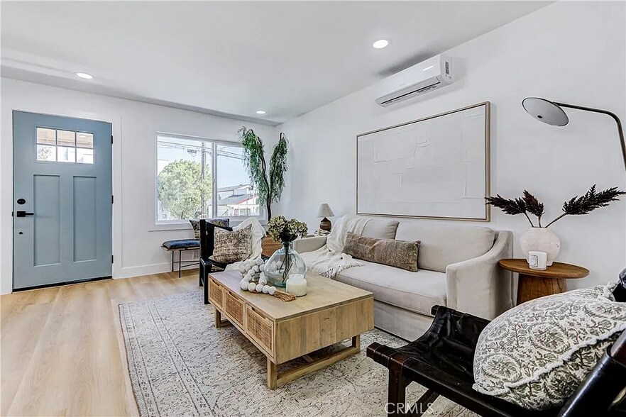 Building Photo - 1706 2nd St