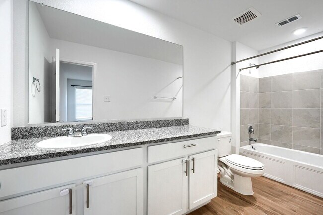 Building Photo - Well-Maintained Home in Princeton – Comfortable Living in a Growing Area