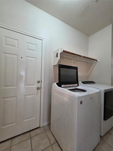 Building Photo - 1701 Balboa Ln