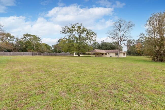 Building Photo - 9344 US-69