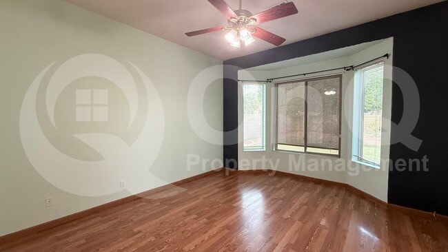Building Photo - 173 N Pineview Dr