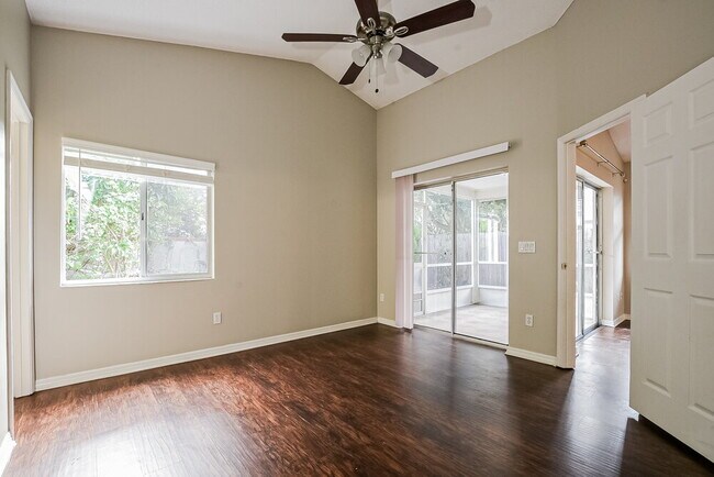 Building Photo - 813 Heather Glen Cir