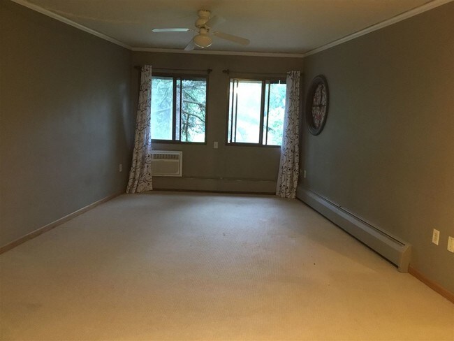 Building Photo - 7106 Fortune Dr