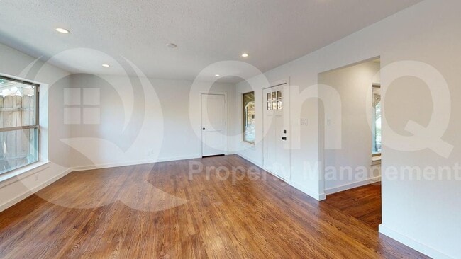 Building Photo - 9351 Angora St
