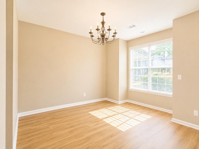 Building Photo - 9013 Black Cherry Trl