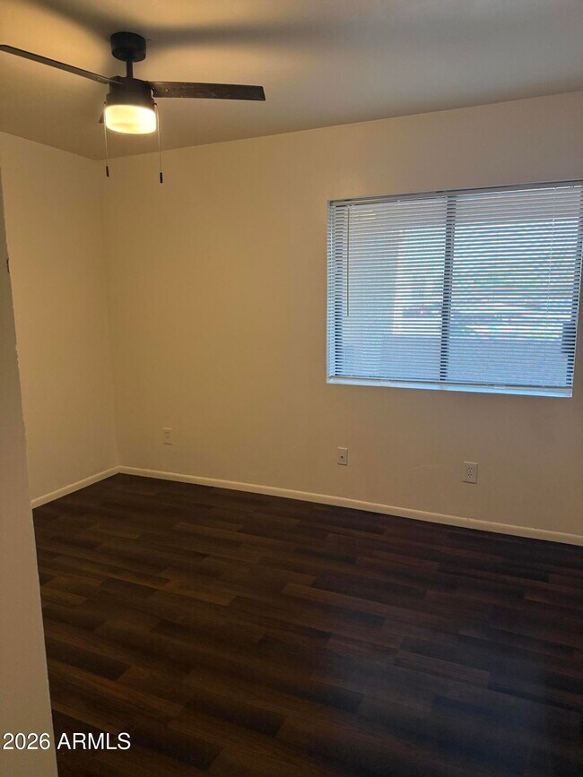 Building Photo - 10828 N Biltmore Dr