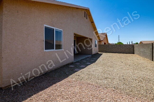 Building Photo - HUALAPAI MOUNTAIN FOOTHILLS HOME