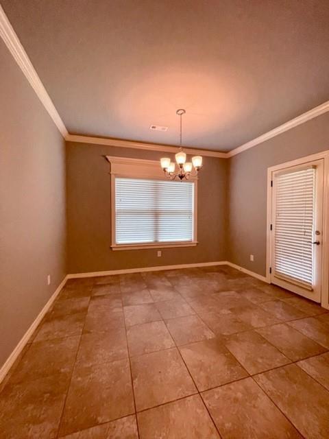 Building Photo - 2903 SW Briar Creek Ave