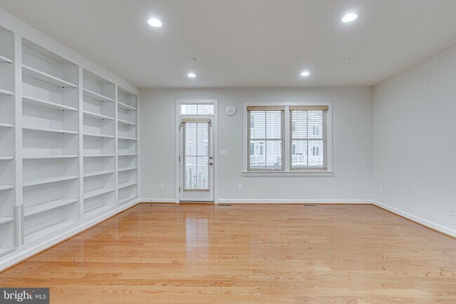 Building Photo - 11357 Ridgeline Rd