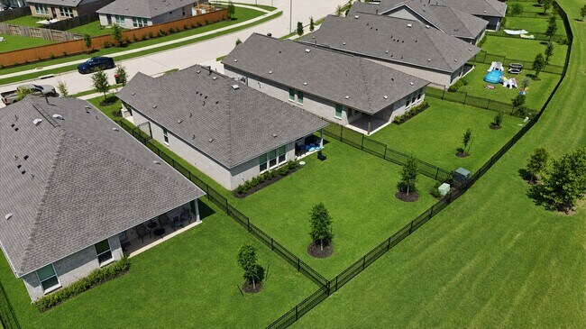 Building Photo - 27531 Sunterra Village Dr