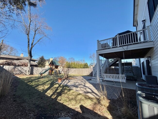 Building Photo - 4524 Sterling Rd