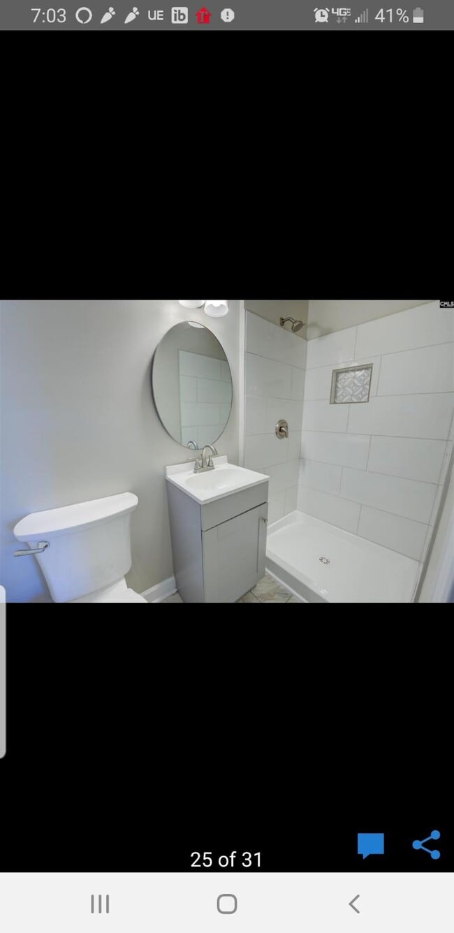 Building Photo - 2100 Twin Lakes Rd