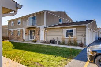 Building Photo - 7927 163rd Ct